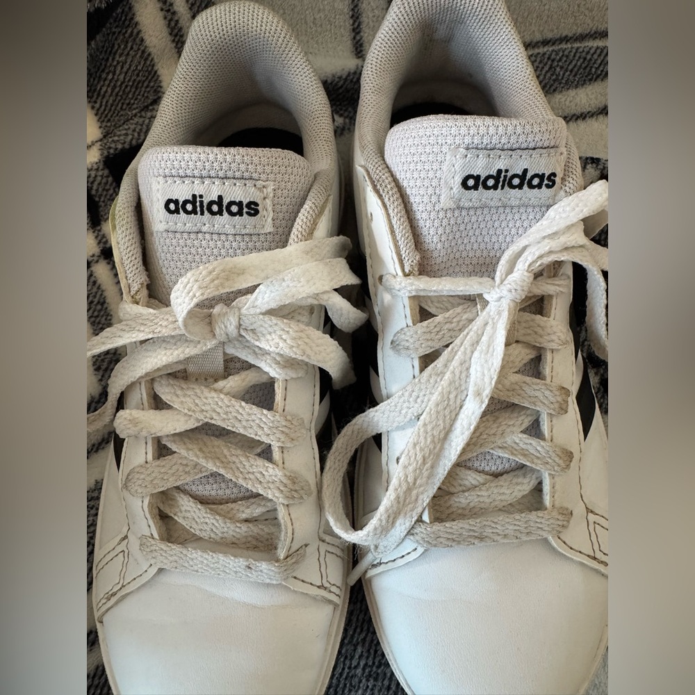 Boys Sneakers - Picture 5 of 10